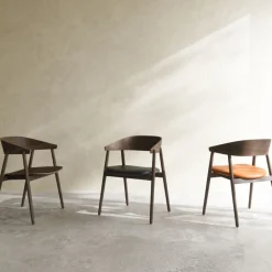 Andersen Furniture AC2 Stol Røget Mat Lakeret Bøg