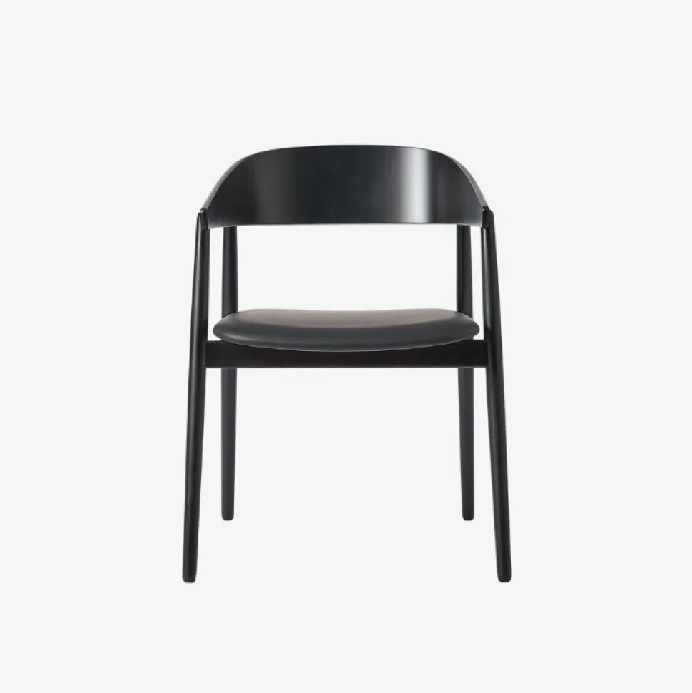 Andersen Furniture AC2 Stol Sort Mat Lakeret Bøg Sort Læder
