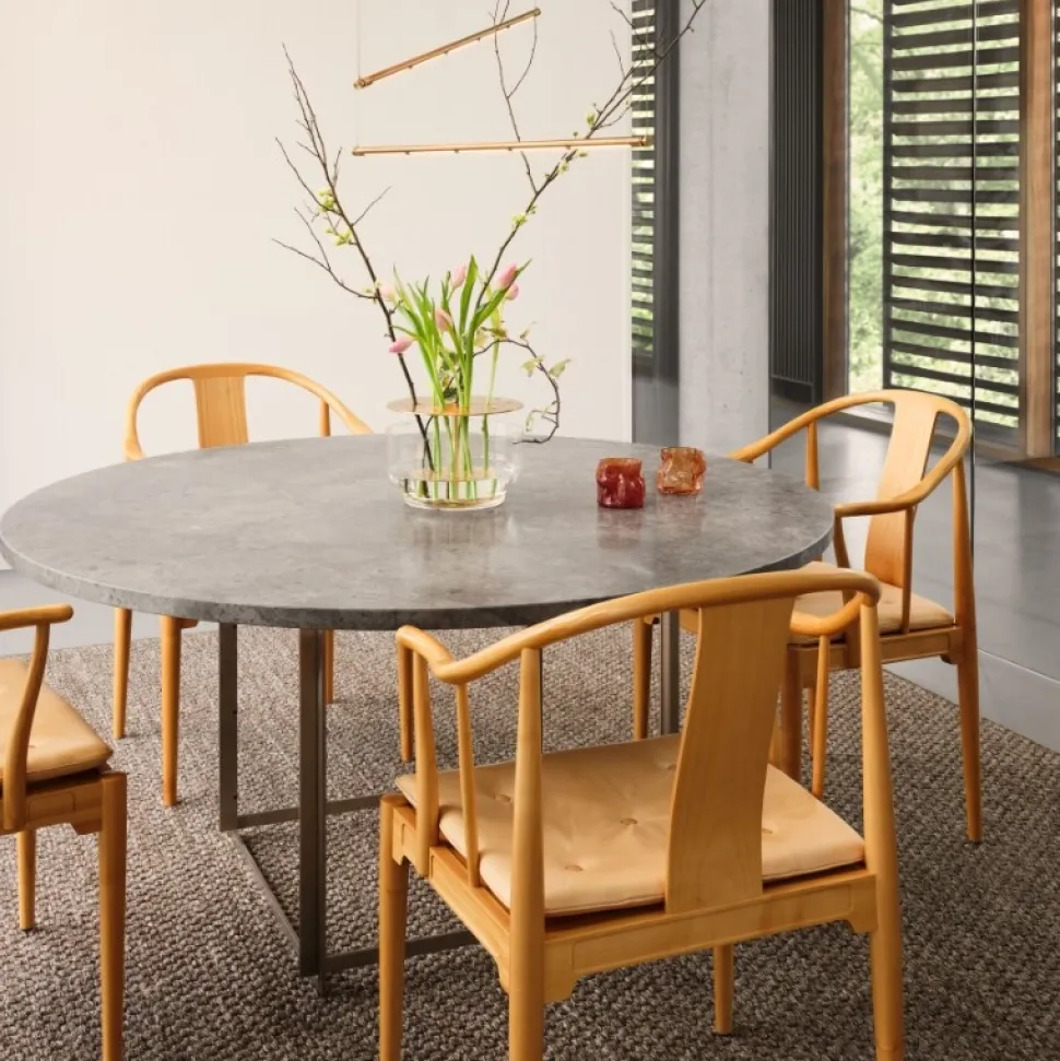 Fritz Hansen 4283 Kinastolen Kirsebær