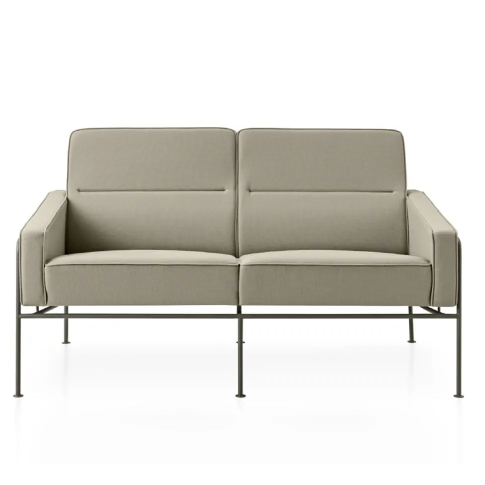Fritz Hansen 3302 Sofa 2-Pers Stof