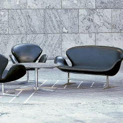 Fritz Hansen 3321 Svanesofa 2-Pers Læder