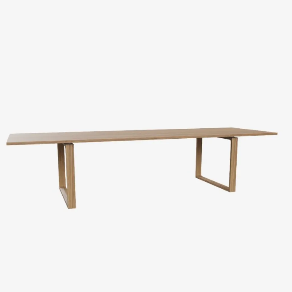Fritz Hansen CM31 Essay Spisebord