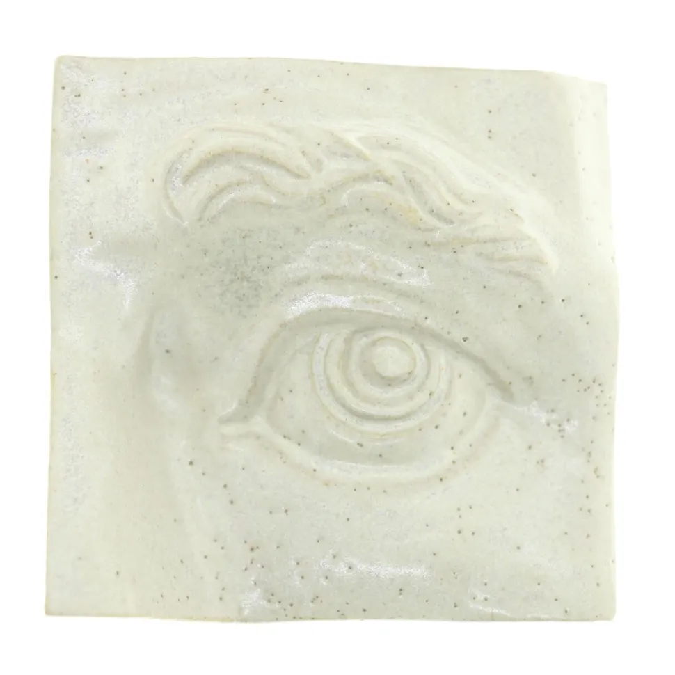 Laoru Laoru Left Eye Relief Antique White