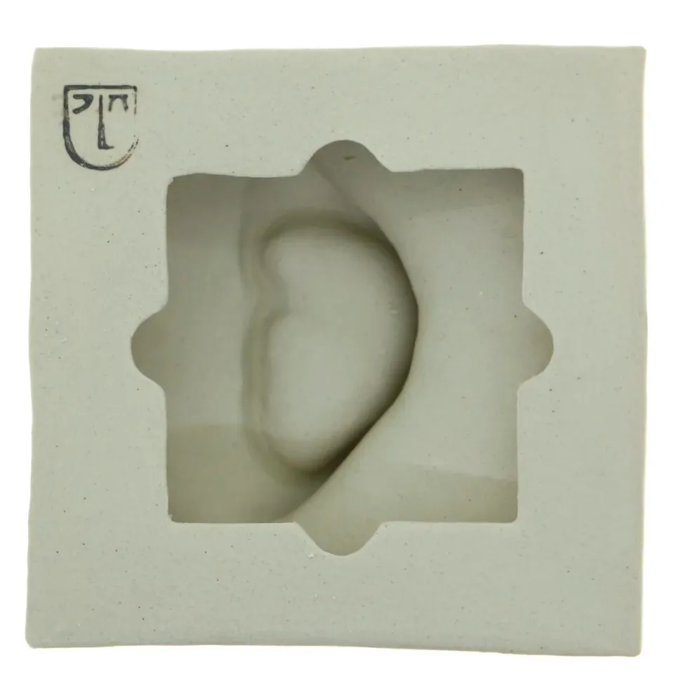 Laoru Laoru Square Ear Left Relief Warm Sand