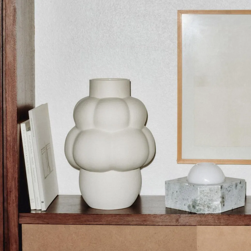 Louise Roe Balloon Vase 04 Ceramic Raw White