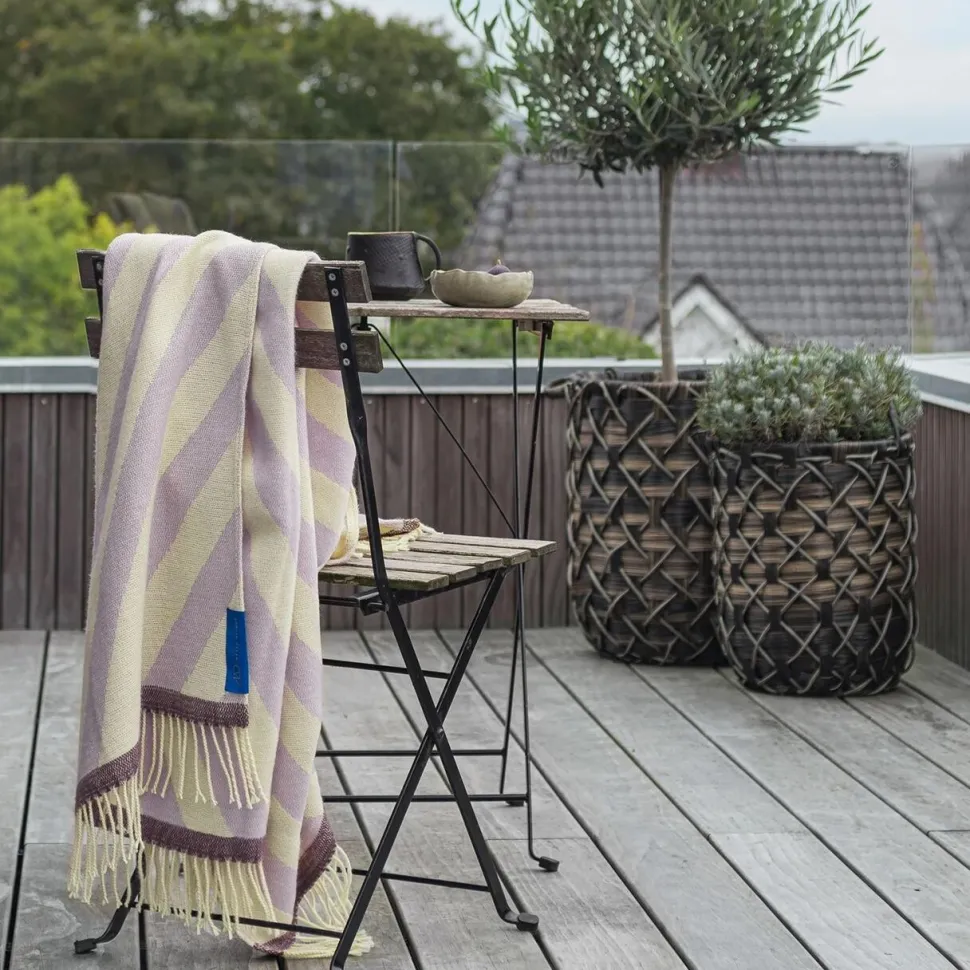 Mette Ditmer Retro Throw Lilac