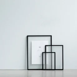 Moebe Black Frame A4