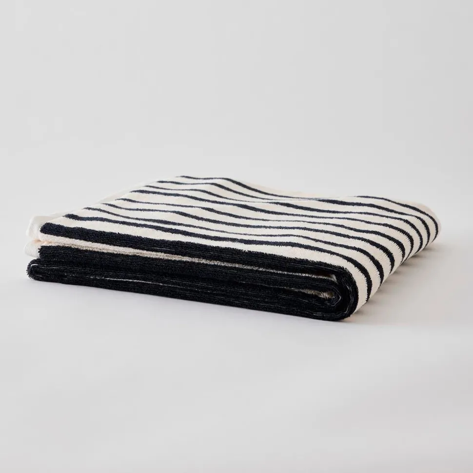 Tell Me More Bonnie Bath Towel Black