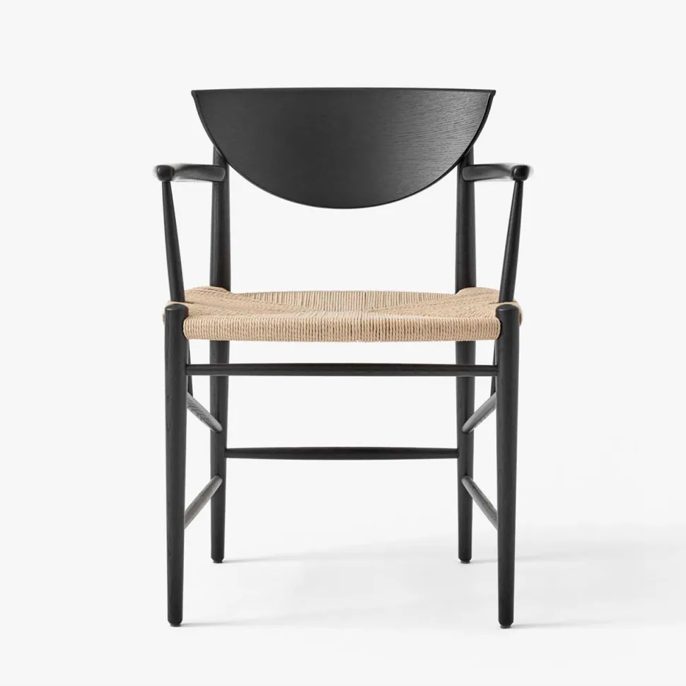 &Tradition HM4 Drawn Chair Black Lacquered Oak