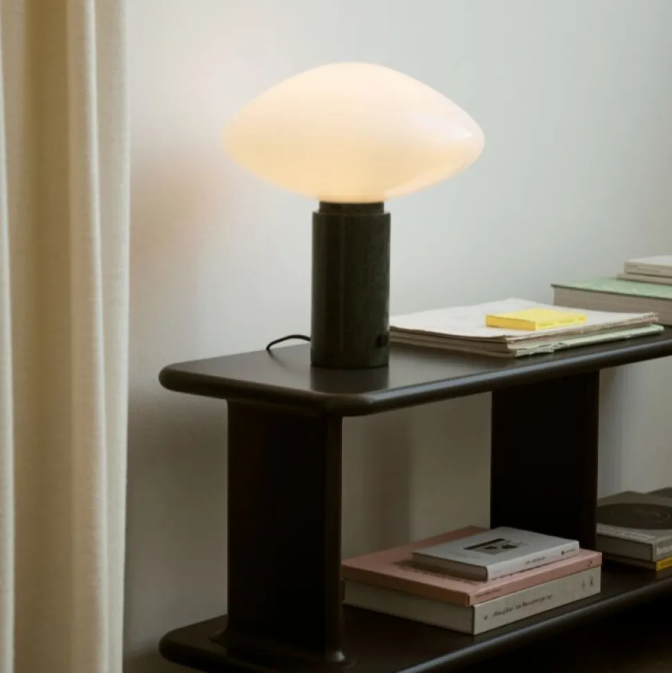 &Tradition Mist AP17 Bordlampe