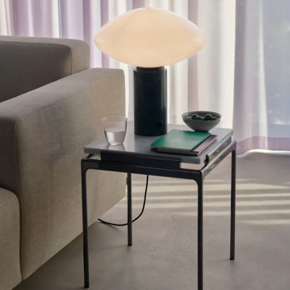 &Tradition Mist AP17 Bordlampe