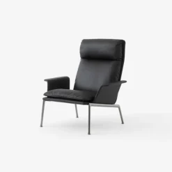 &Tradition Muno LN17 Black Noble Leather Dark Chrome Legs
