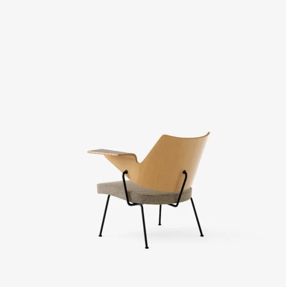 &Tradition RFH Lounge Chair RD8 Hallingdal 227