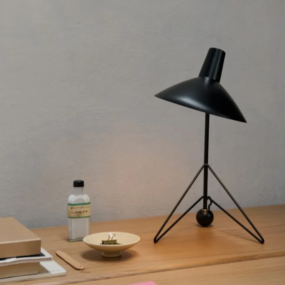 &Tradition Tripod HM9 Bordlampe Sort